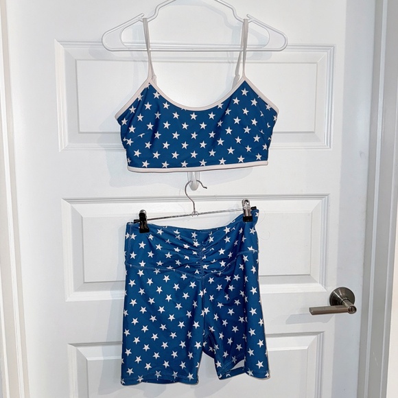 JoyLab Other - JoyLab Low-impact Sports Bra Blue And White Star Print Biker Shorts Set
